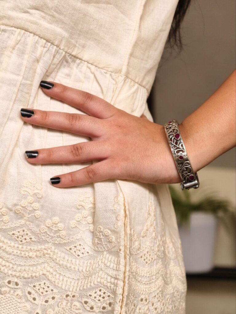 Traditional Flower Design Bangle | Stone Work Silver Replica Beautiful Openable Kada